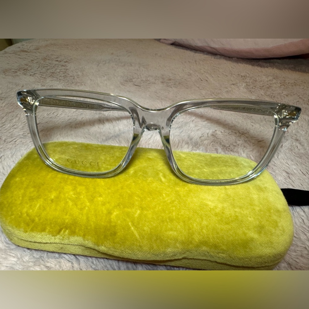 Gucci transparent eyewear